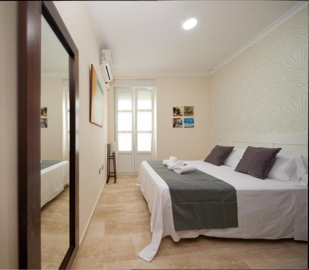 Apartamento Tavira Little Apartments كاديز المظهر الخارجي الصورة